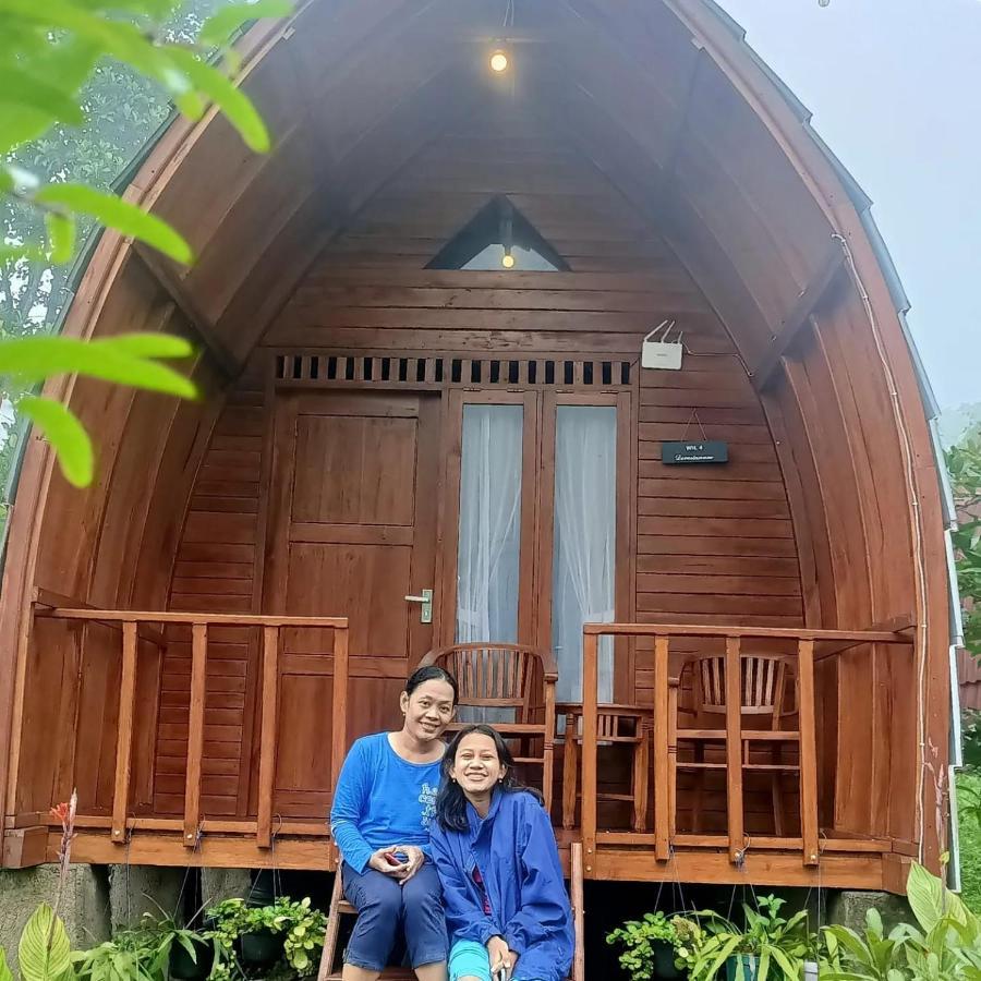 Wooden House Paseban Villa Богор Екстериор снимка